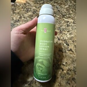 Pink Zebra Green Hydrating Body Lotion Spray